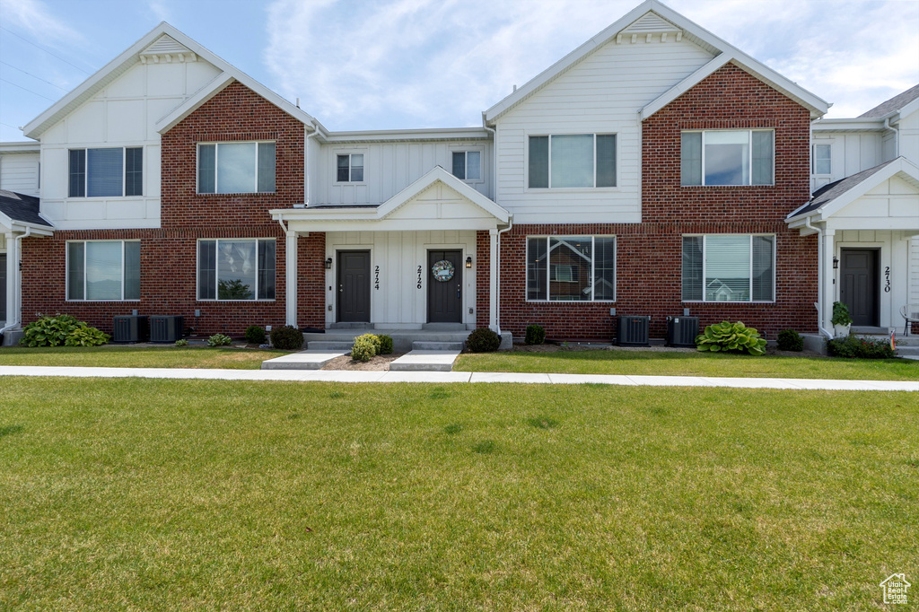 2726 W LINWOOD CT Salt Lake City, UT 84129
