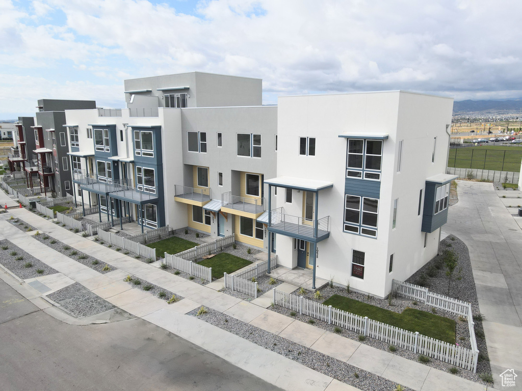 10634 S CARDINAL PARK RD #148 South Jordan, UT 84009
