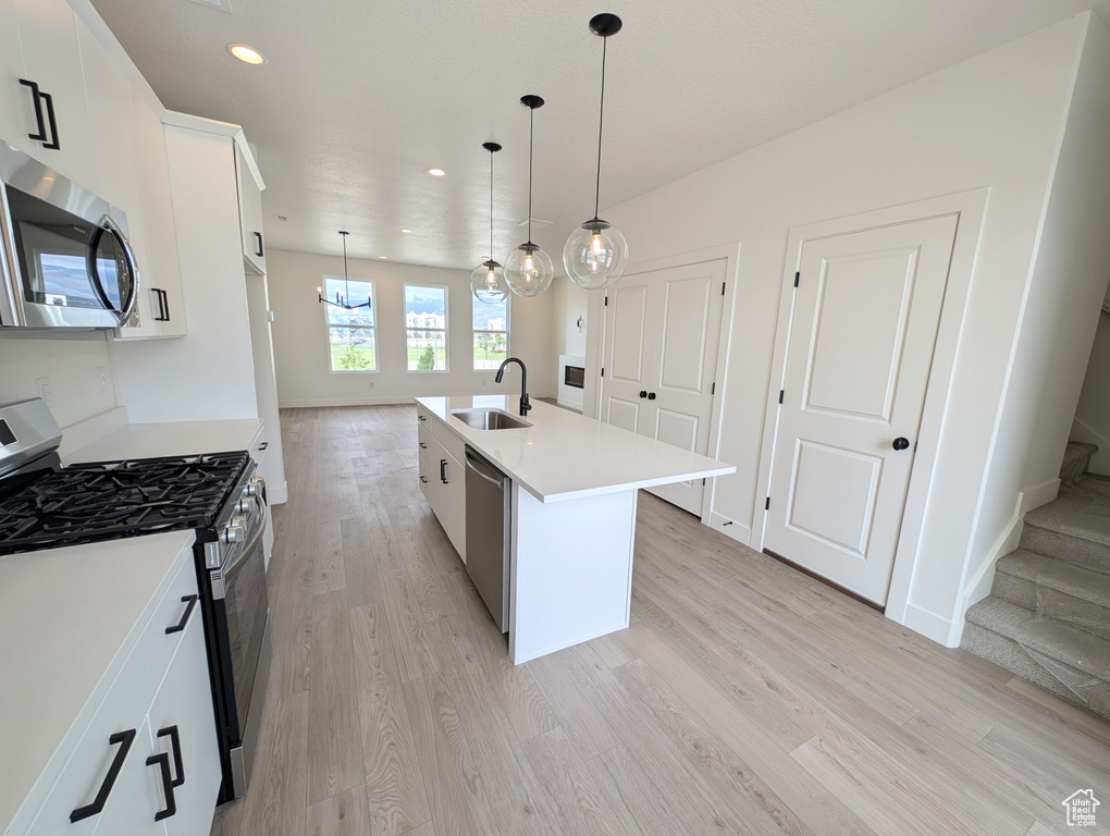 10634 S CARDINAL PARK RD #148 South Jordan, UT 84009