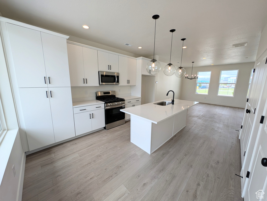 10634 S CARDINAL PARK RD #148 South Jordan, UT 84009