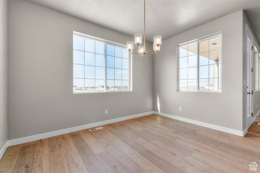 566 W COYOTE RD Grantsville, UT 84029