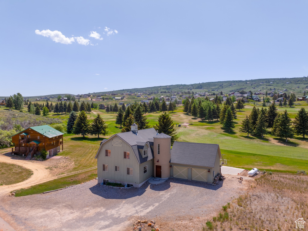 Bird\\\'s eye view of a golf course