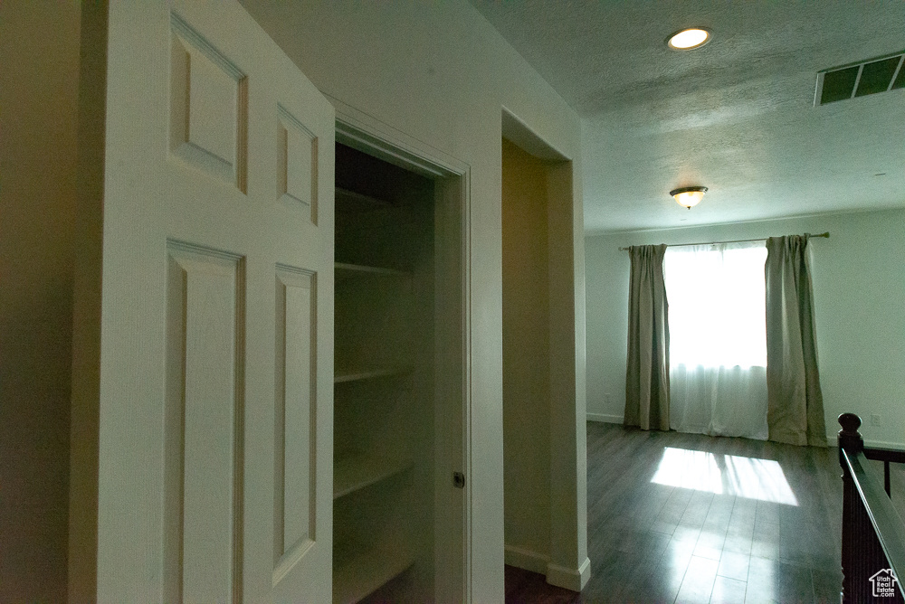 63 N CANYON MAPLE RD Vineyard, UT 84059