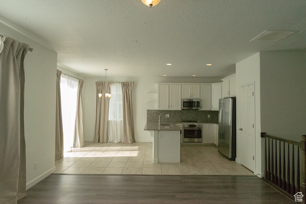 63 N CANYON MAPLE RD Vineyard, UT 84059