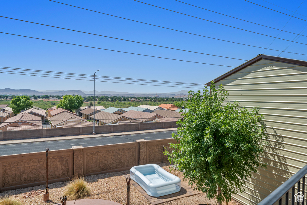 View of yard featuring a mountain view and a residential view