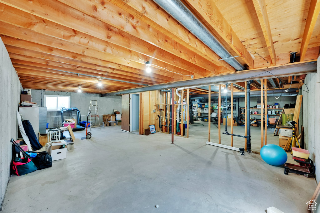 11901 S MAPLE RIDGE RD Sandy, UT 84094