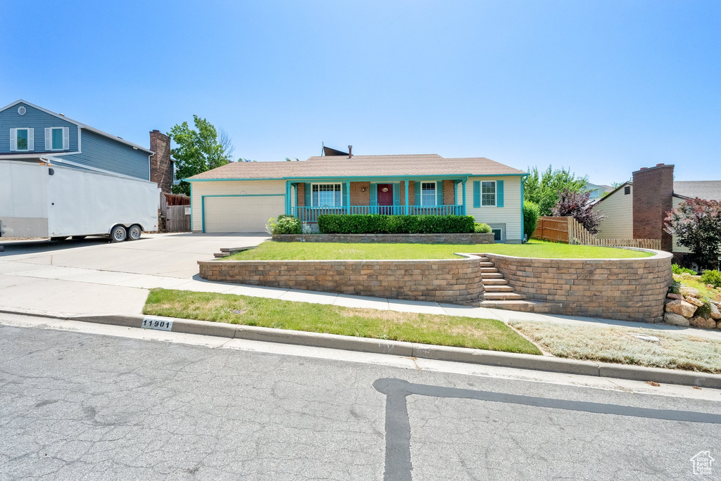 11901 S MAPLE RIDGE RD Sandy, UT 84094
