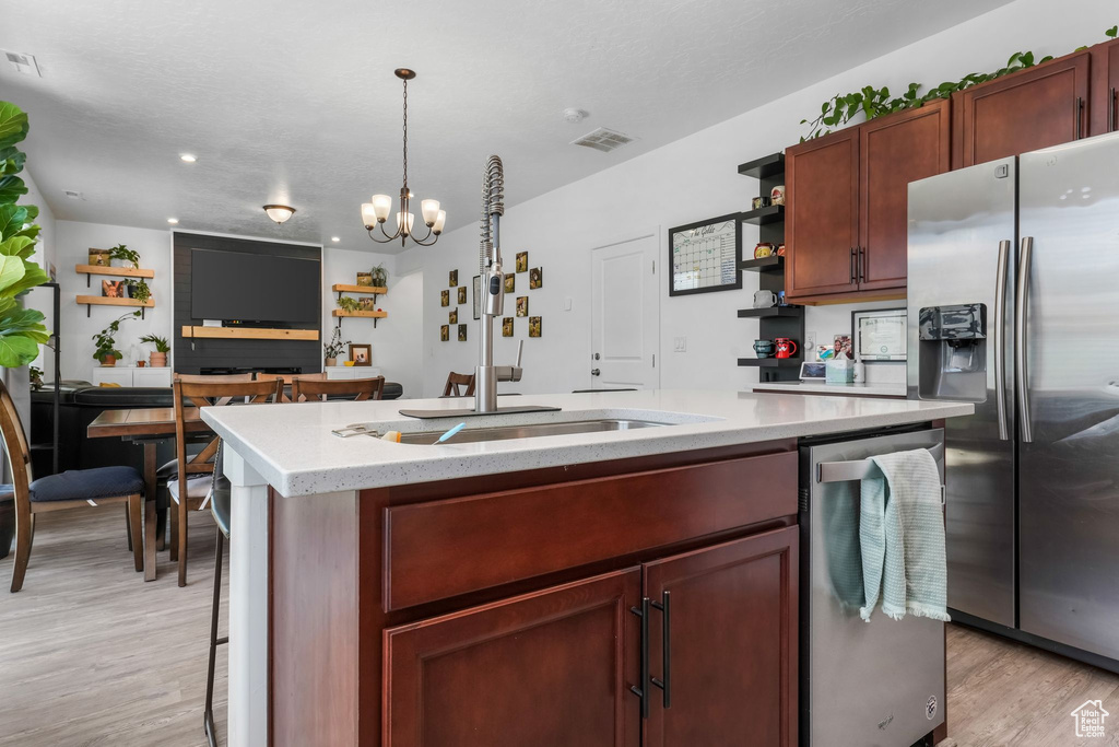969 S 875 W Springville, UT 84663