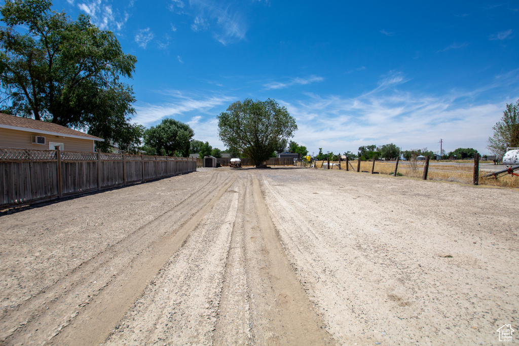 145 E CENTER Lynndyl, UT 84640