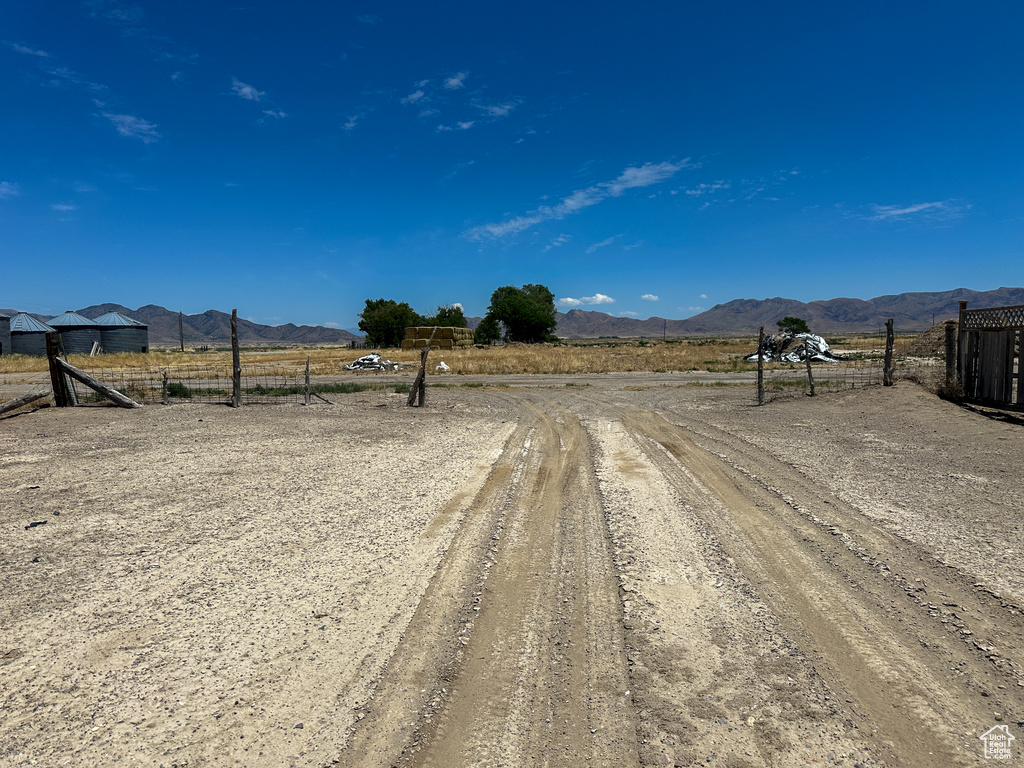 145 E CENTER Lynndyl, UT 84640