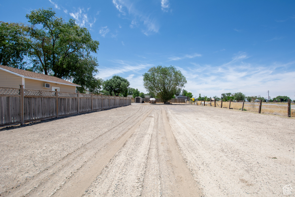 145 E CENTER Lynndyl, UT 84640