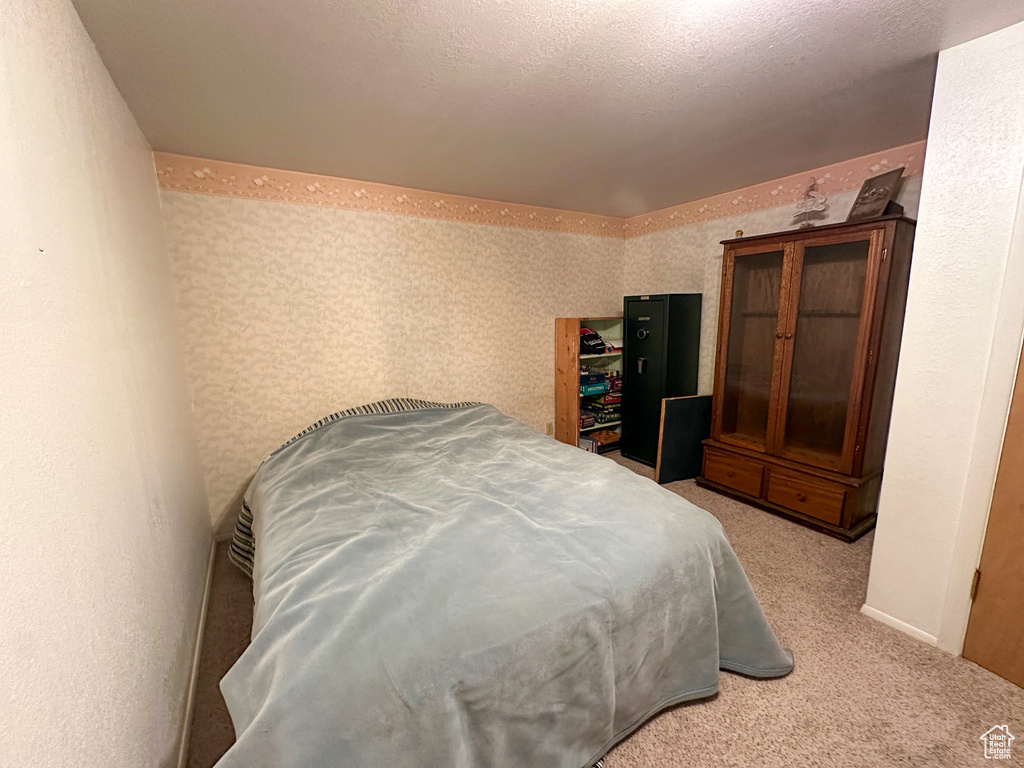 145 E CENTER Lynndyl, UT 84640