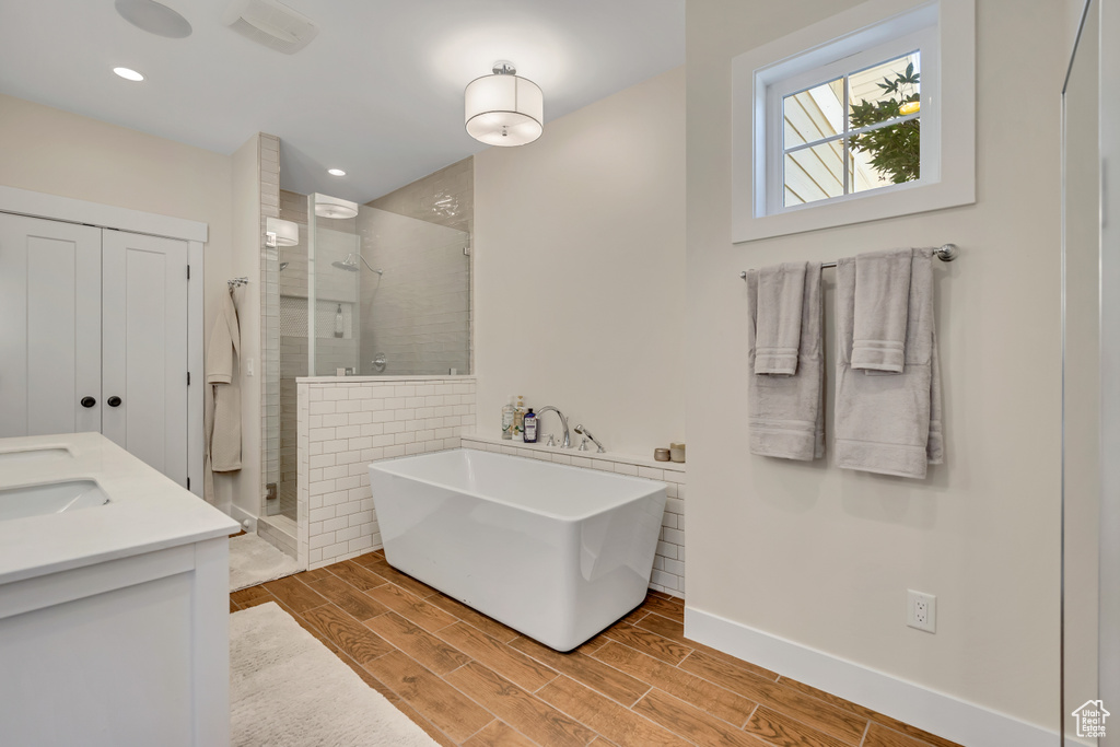 2040 E LAMBOURNE AVE Millcreek, UT 84109