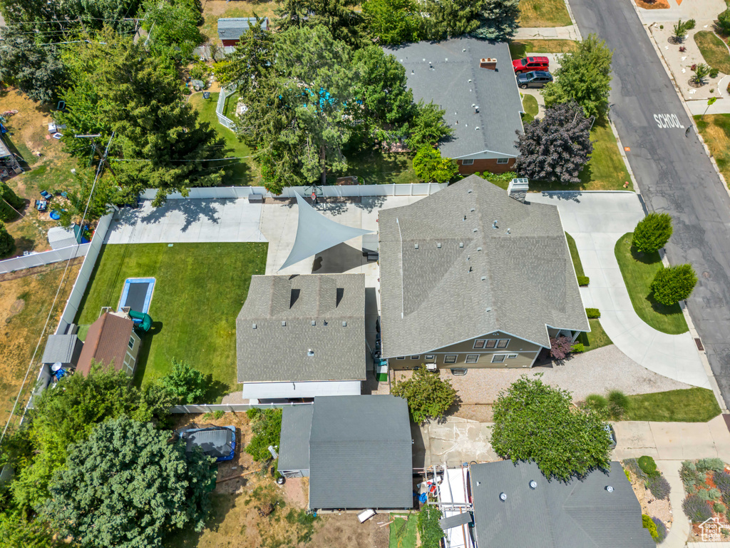 2040 E LAMBOURNE AVE Millcreek, UT 84109