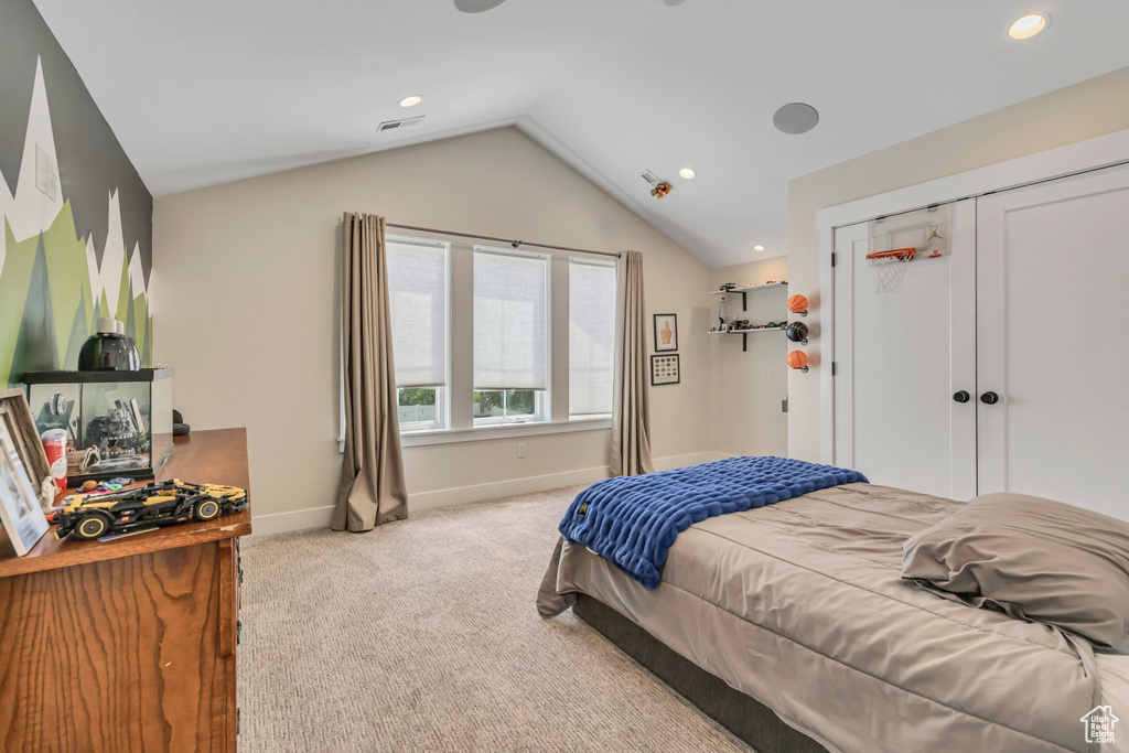 2040 E LAMBOURNE AVE Millcreek, UT 84109