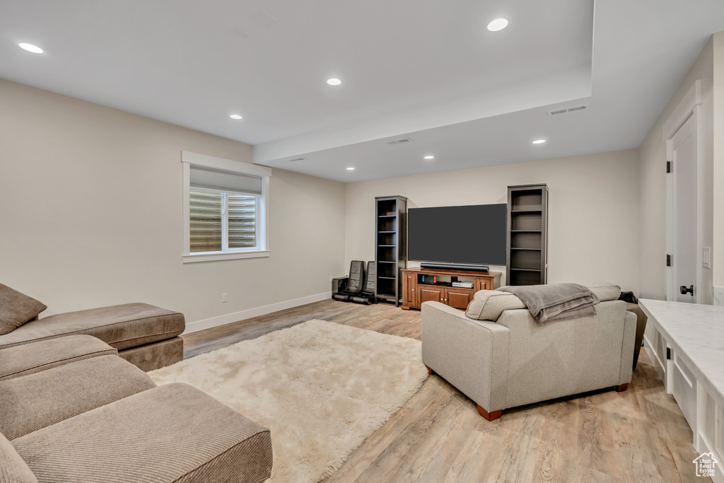 2040 E LAMBOURNE AVE Millcreek, UT 84109