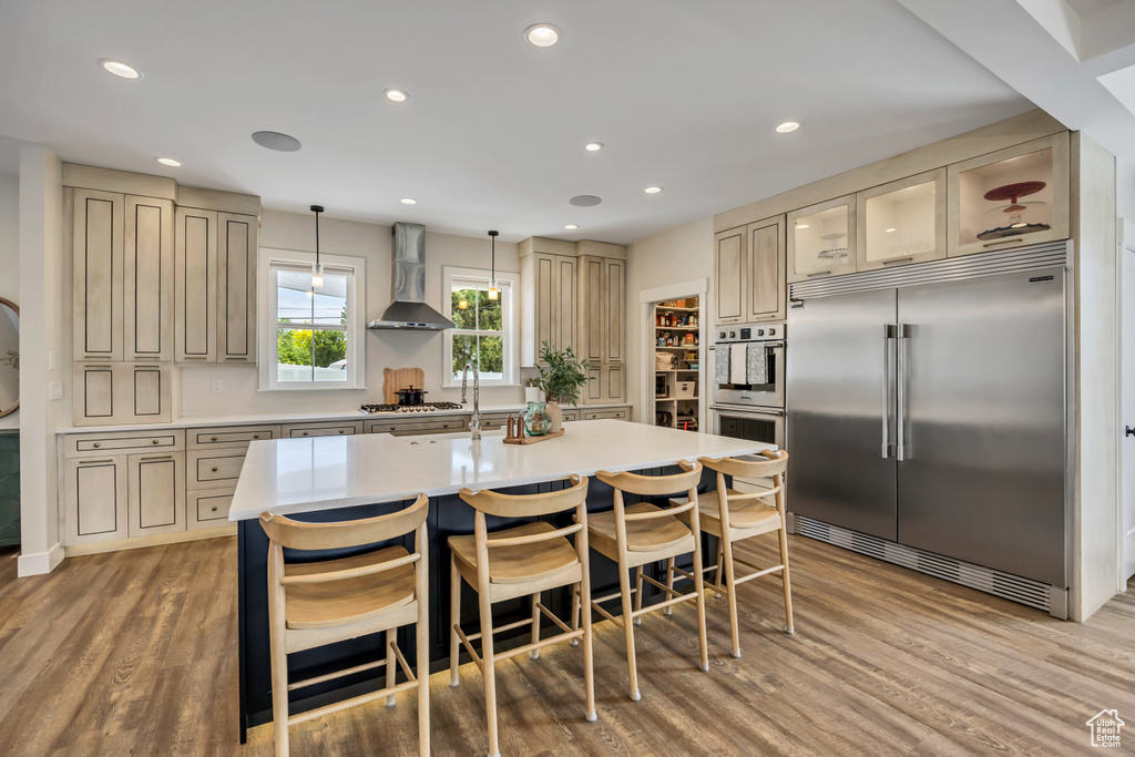 2040 E LAMBOURNE AVE Millcreek, UT 84109