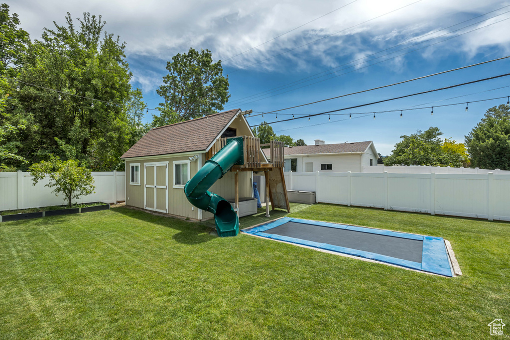 2040 E LAMBOURNE AVE Millcreek, UT 84109