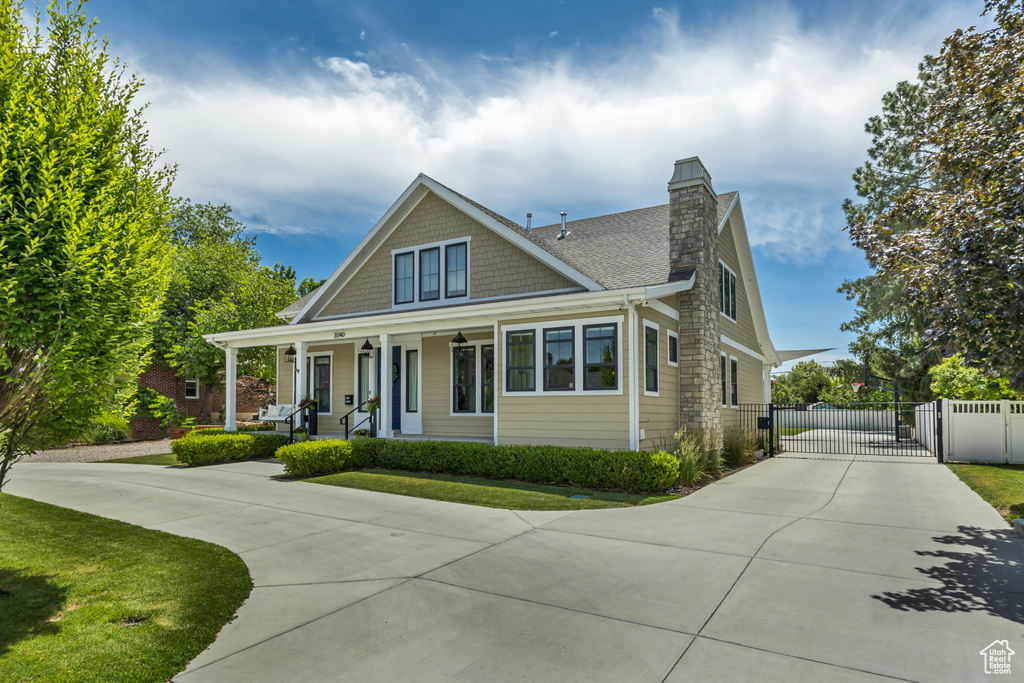 2040 E LAMBOURNE AVE Millcreek, UT 84109