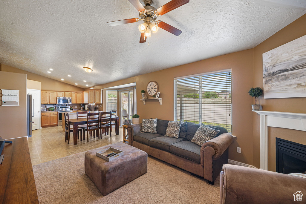 386 W WINTER WHEAT WAY Saratoga Springs, UT 84045