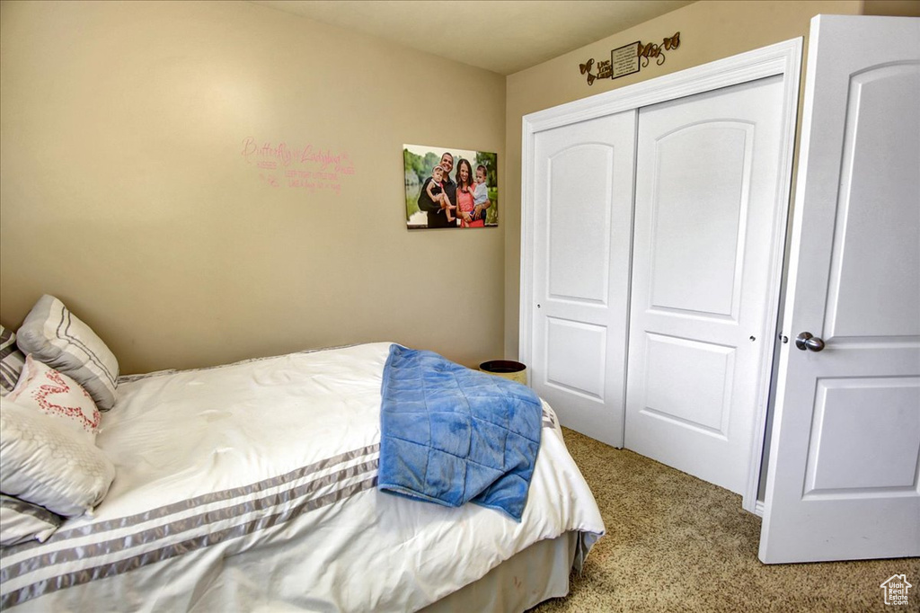 4065 S 2725 W Roy, UT 84067