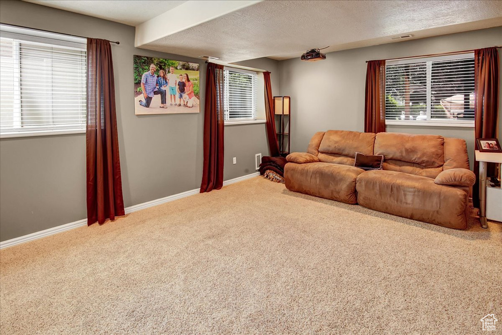 4065 S 2725 W Roy, UT 84067