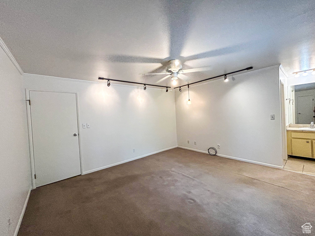 5472 S TONALEA DR Murray, UT 84107