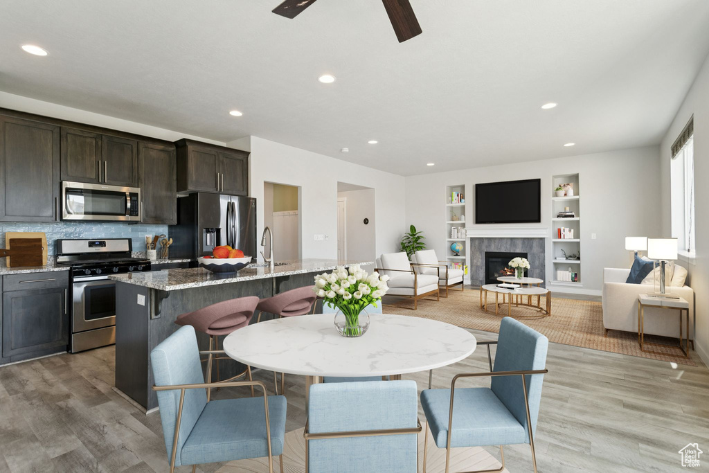 1097 W COYOTE GULCH WAY Bluffdale, UT 84065