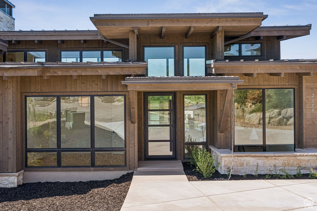 Entrance to property