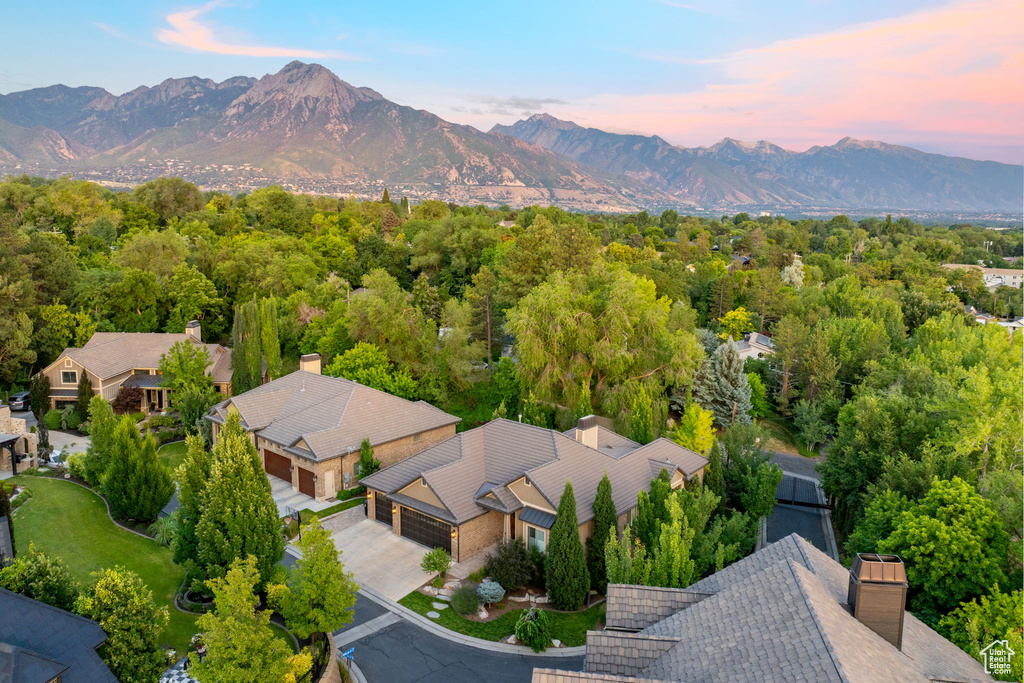 1714 E RACHELWOOD LN Holladay, UT 84124
