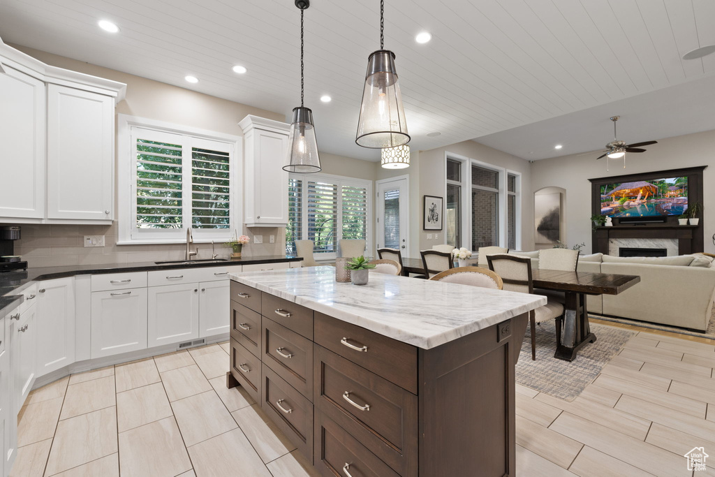 1714 E RACHELWOOD LN Holladay, UT 84124