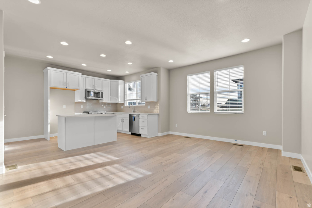 7251 S CAMPION DR West Jordan, UT 84081