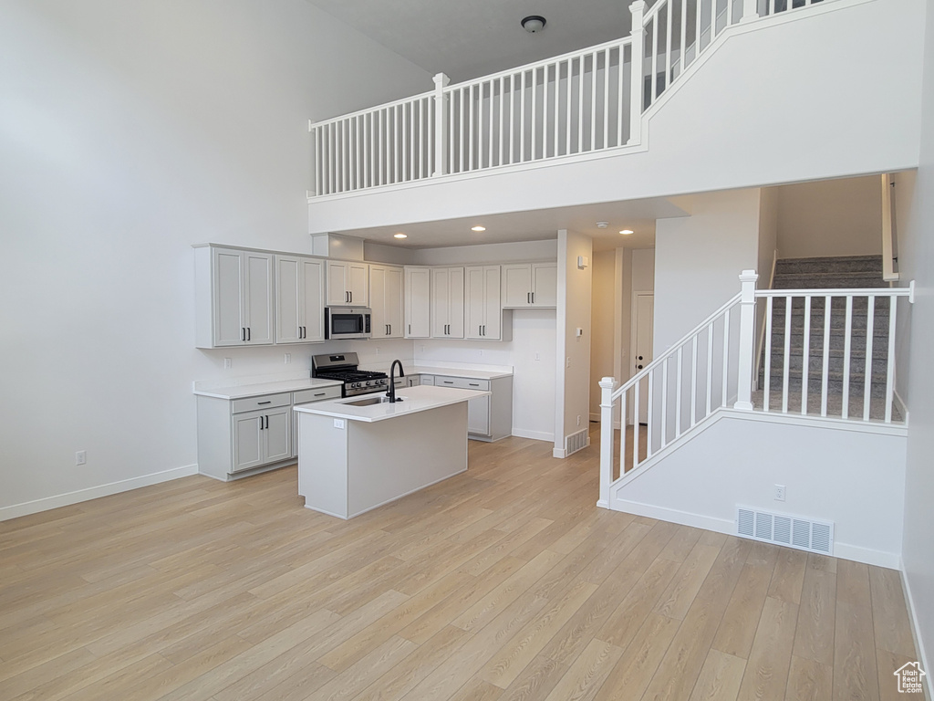 6846 S STATIC PEAK DR #262 West Jordan, UT 84081