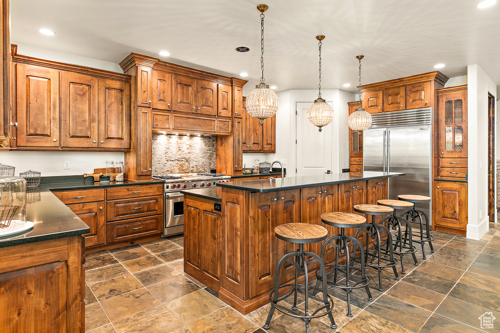 1095 N 700 W American Fork, UT 84003