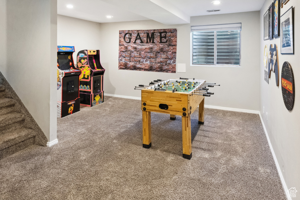 Game room featuring carpet, baseboards, and recessed lighting