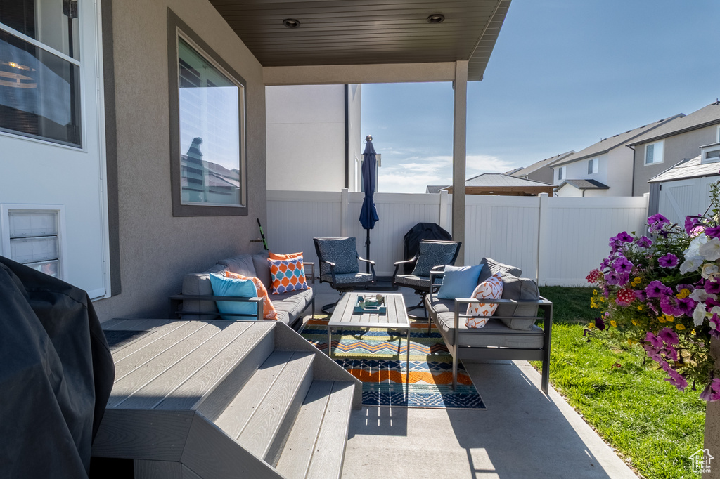 View of patio / terrace with an outdoor hangout area