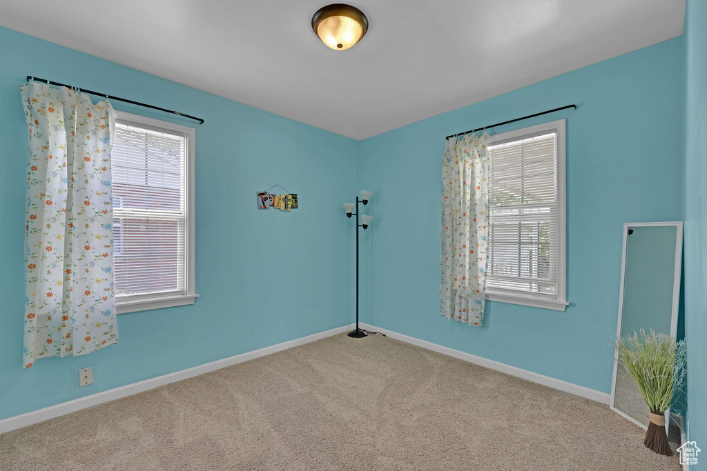522 E DIANA ST. South Ogden, UT 84403