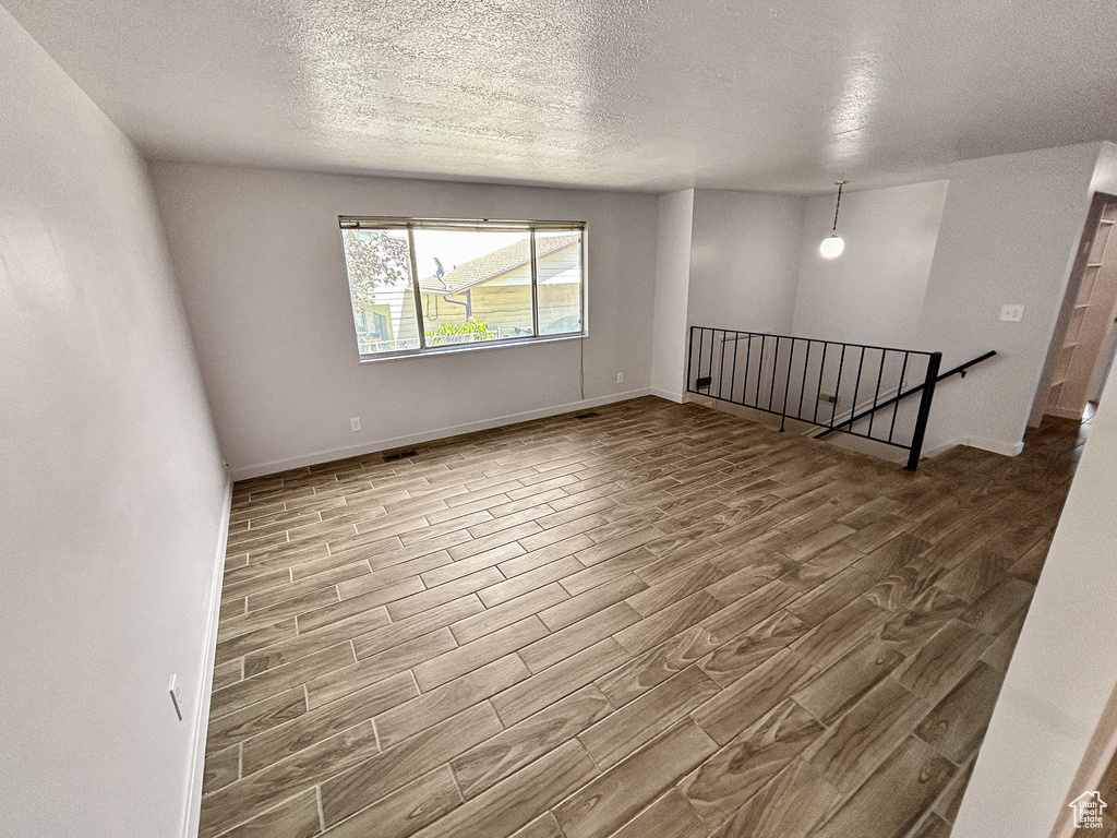 2270 W 5500 S Roy, UT 84067