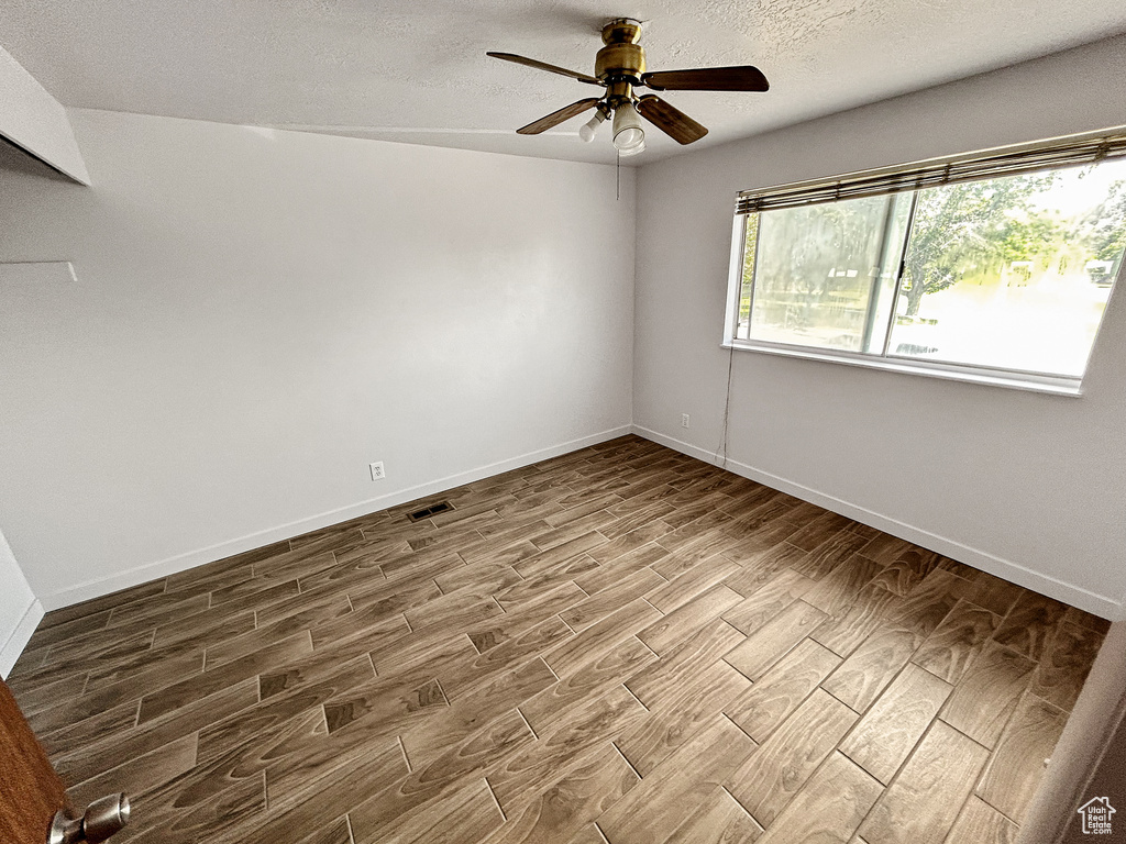 2270 W 5500 S Roy, UT 84067