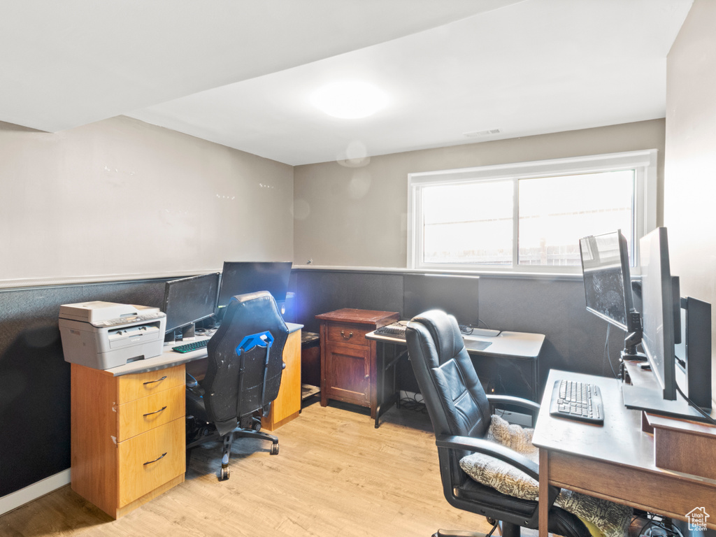 4954 W ELAINE DR West Valley City, UT 84120