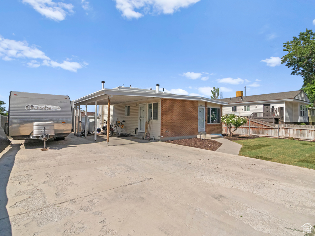 4954 W ELAINE DR West Valley City, UT 84120