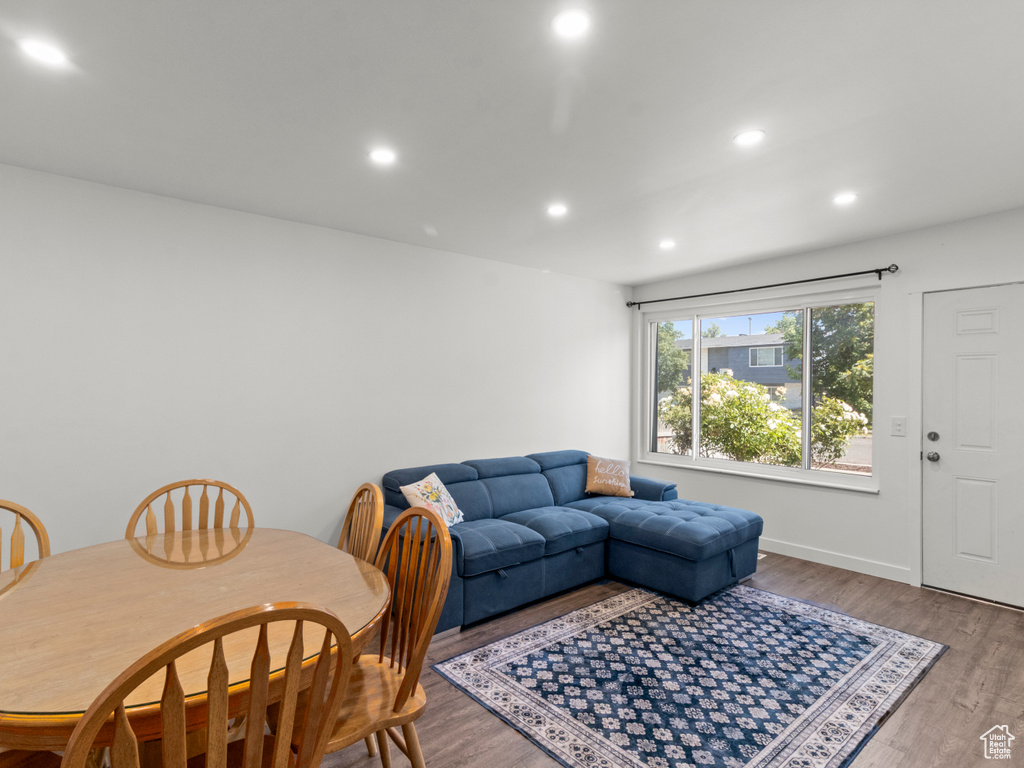 4954 W ELAINE DR West Valley City, UT 84120