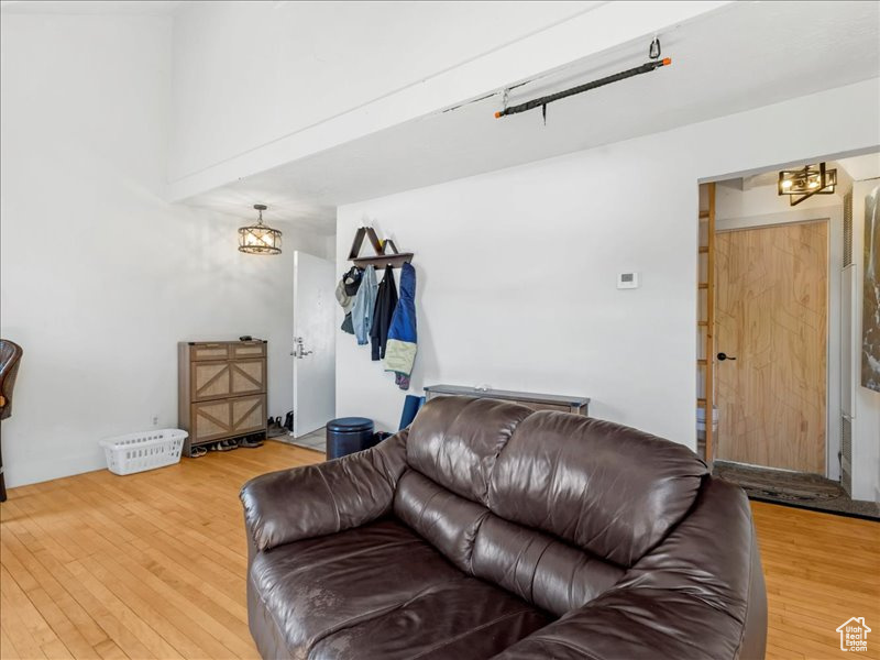 64 N F ST Salt Lake City, UT 84103