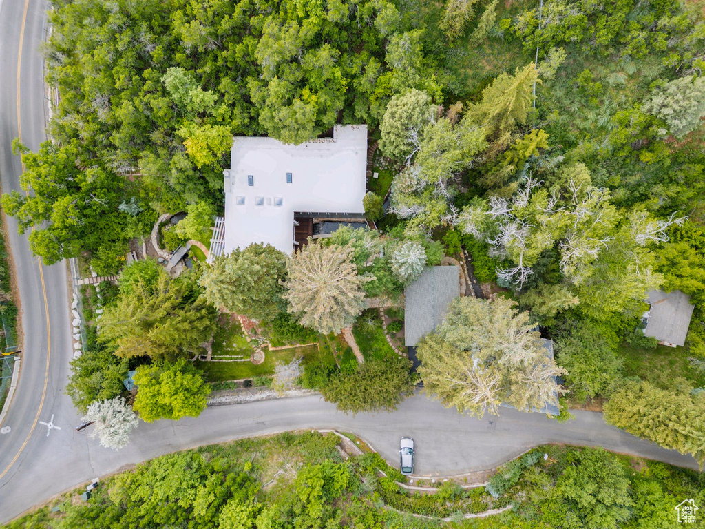 Aerial view of property and surrounding area