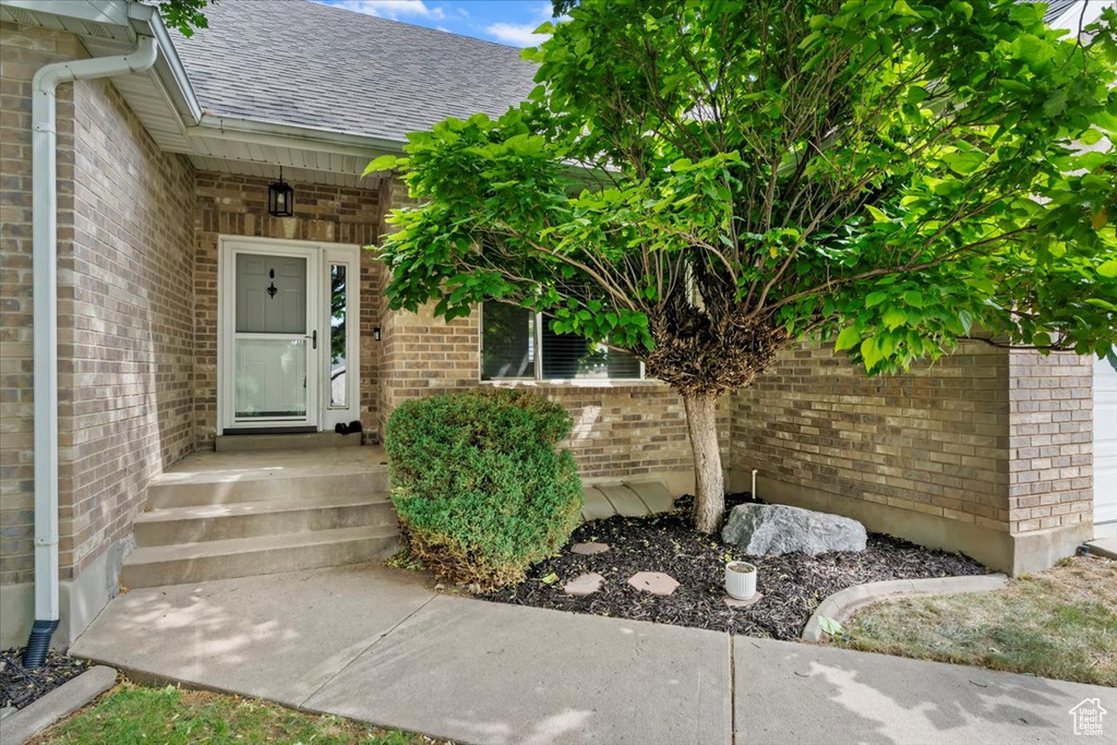 154 W 1100 N Farmington, UT 84025