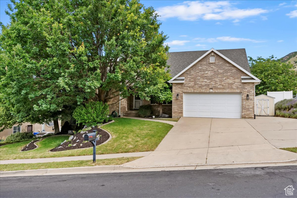 154 W 1100 N Farmington, UT 84025
