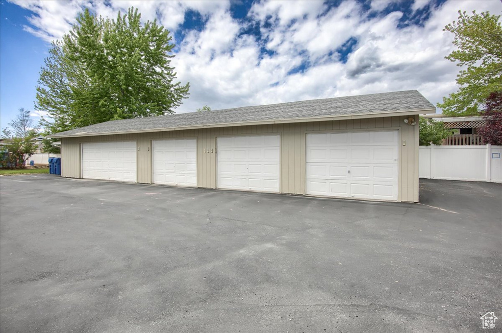 1714 E 5825 S South Ogden, UT 84403