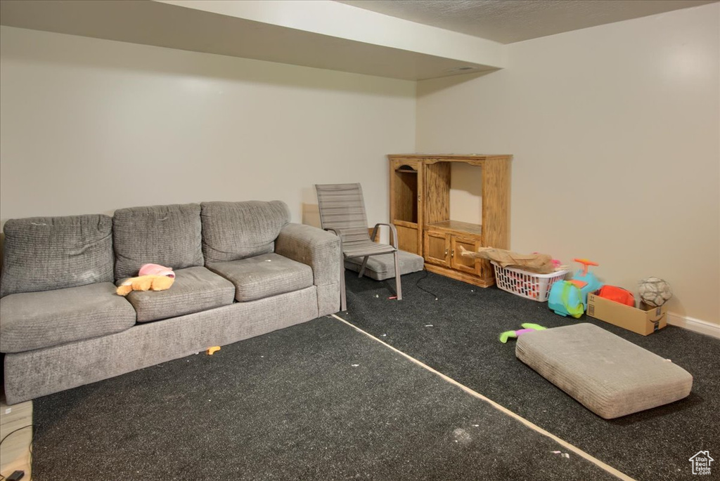 1714 E 5825 S South Ogden, UT 84403