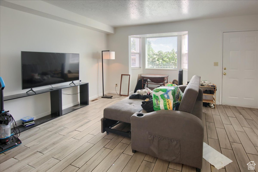 1714 E 5825 S South Ogden, UT 84403