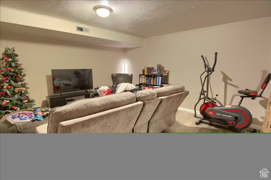 1714 E 5825 S South Ogden, UT 84403